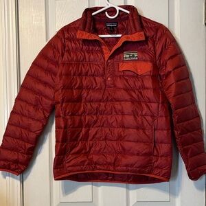 Women’s Patagonia Down Snap-T pullover Oxblood Red Pullover. Small.